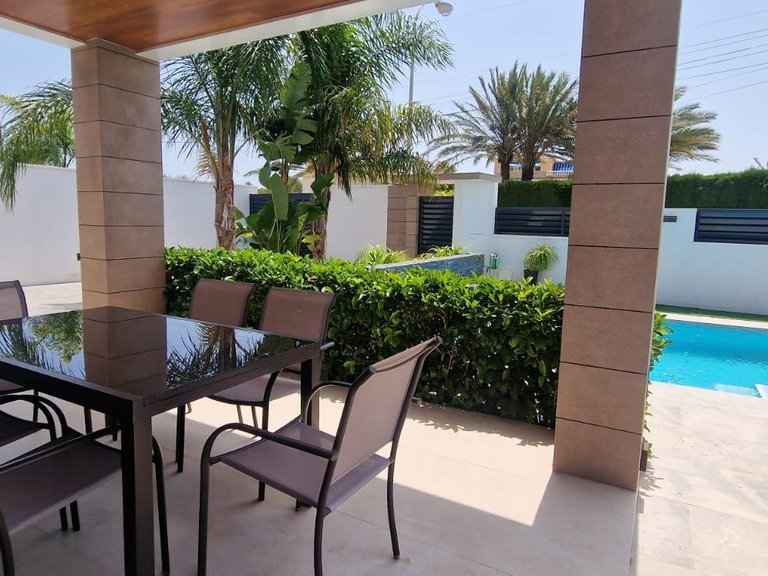 Villa for Weekly Rent in Torrevieja, Alicante 17