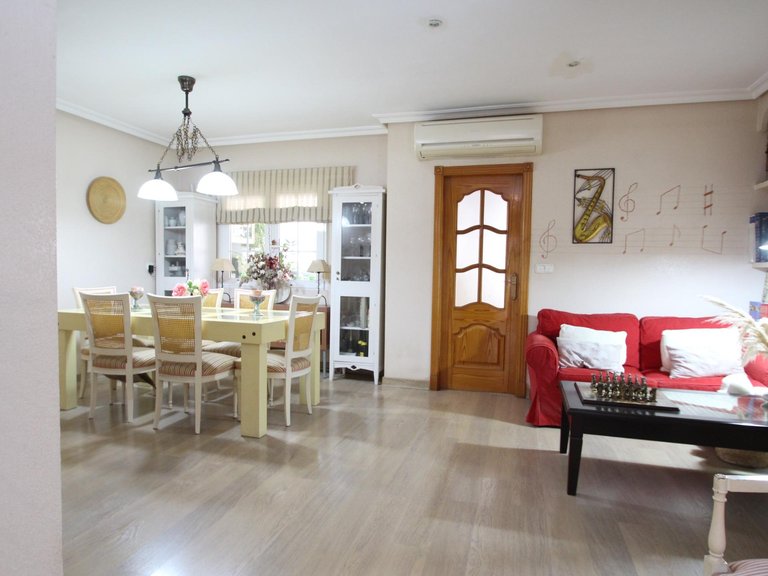 Villa for Sale in Los Montesinos, Alicante 29