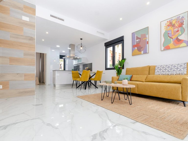 Villa for Sale in Torrevieja, Alicante 10