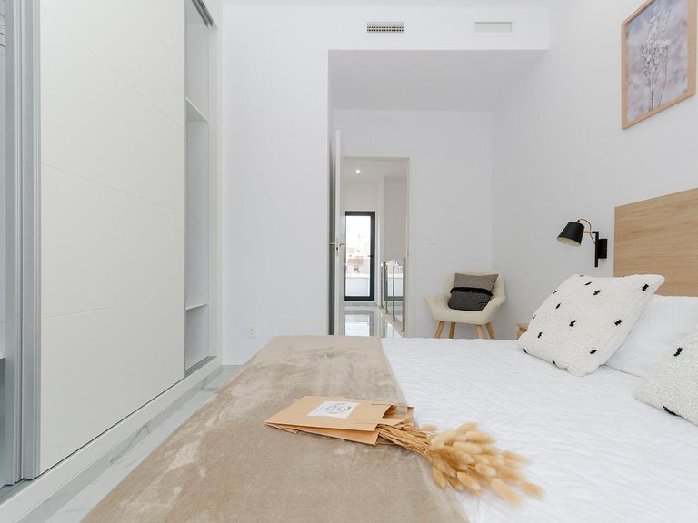 Villa for Sale in Torrevieja, Alicante 27