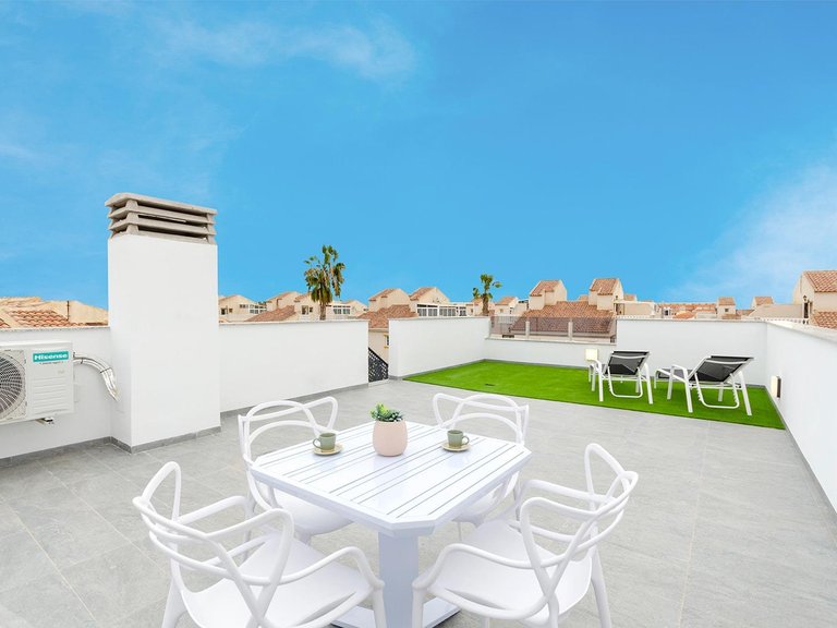 Villa for Sale in Torrevieja, Alicante 34