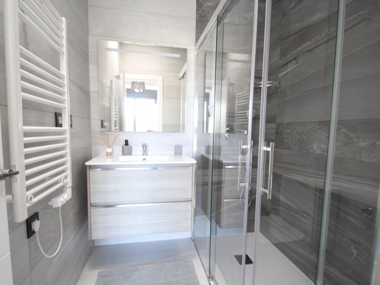 Villa for Weekly Rent in Torrevieja, Alicante 12