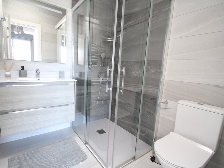 Villa for Weekly Rent in Torrevieja, Alicante 13