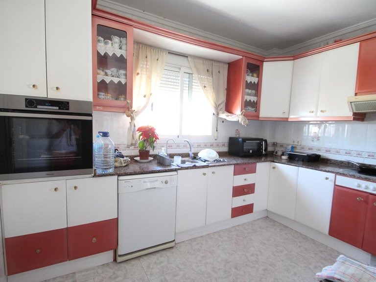 Villa for Sale in Torrevieja, Alicante 13