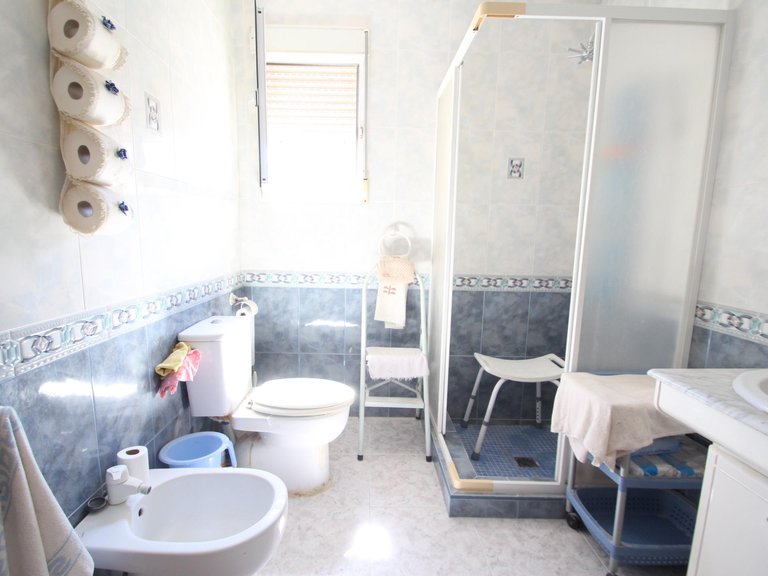 Villa for Sale in Torrevieja, Alicante 28