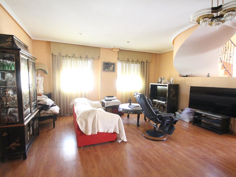 Villa for Sale in Torrevieja, Alicante 6