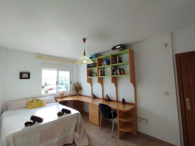 Villa for Sale in Torrevieja, Alicante 42