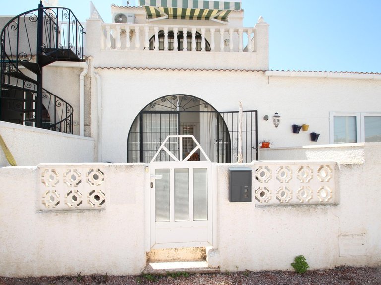 Villa for Sale in Torrevieja, Alicante 1