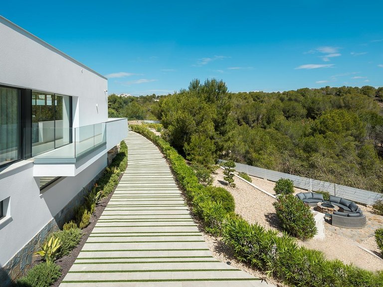 Villa for Sale in Orihuela, Alicante 34