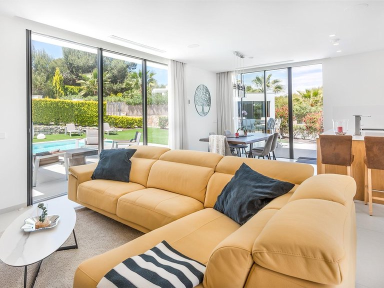 Villa for Sale in Orihuela, Alicante 4