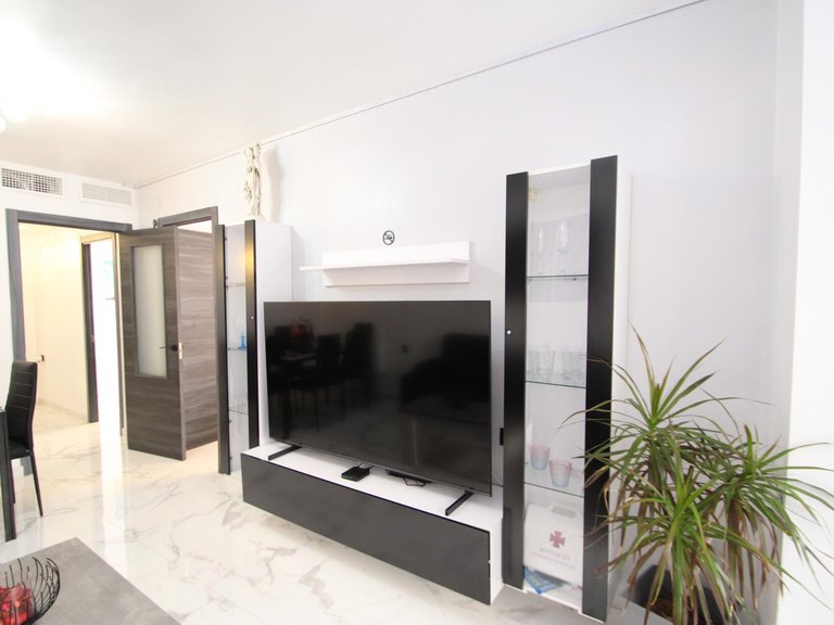 Apartment for Sale in Torrevieja, Alicante 4