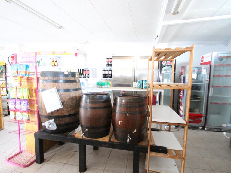 Commercial for Sale in Torrevieja, Alicante 11