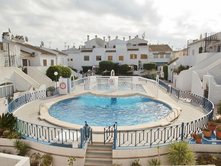 Villa for Sale in Torrevieja, Alicante 14