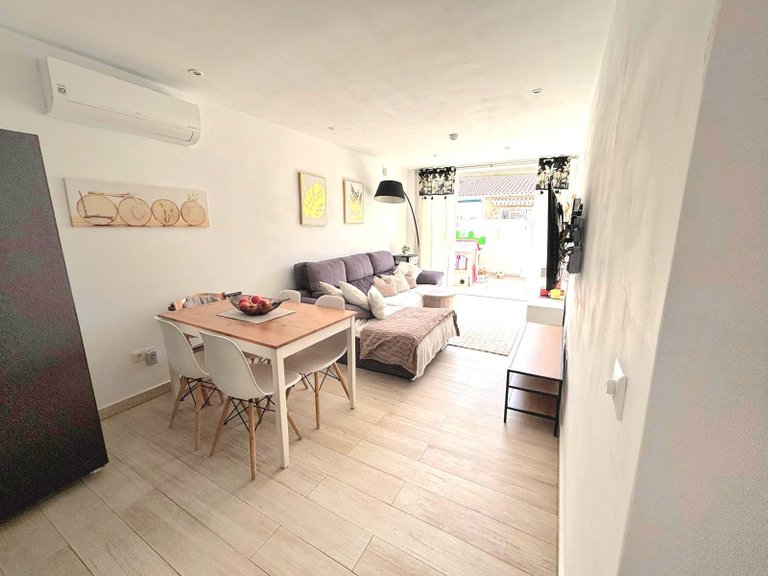Villa for Sale in Torrevieja, Alicante 11