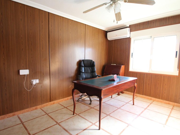 Villa for Sale in Torrevieja, Alicante 25