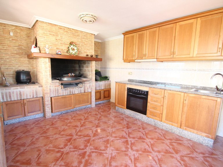 Villa for Sale in Torrevieja, Alicante 3