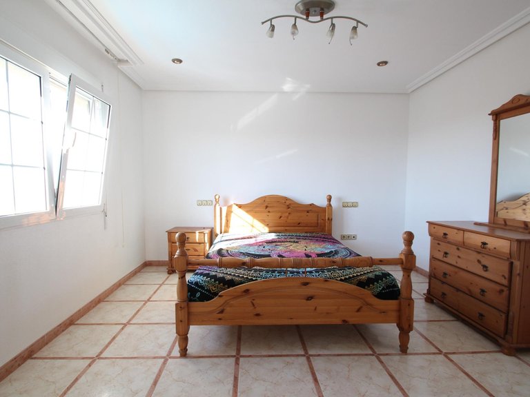 Villa for Sale in Torrevieja, Alicante 37