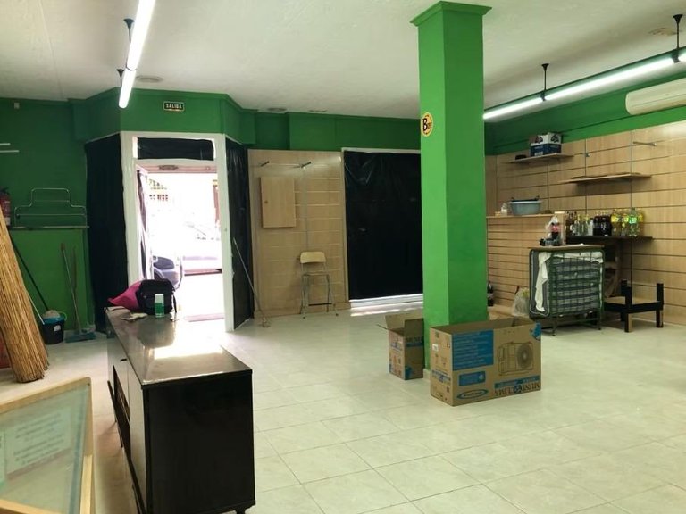 Commercial for Sale in Dolores, Alicante 1