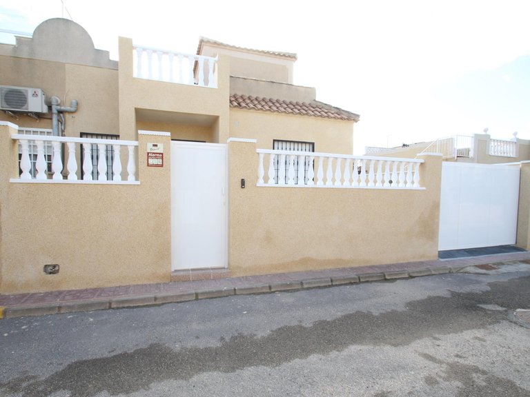 Town House for Sale in Torrevieja, Alicante 1
