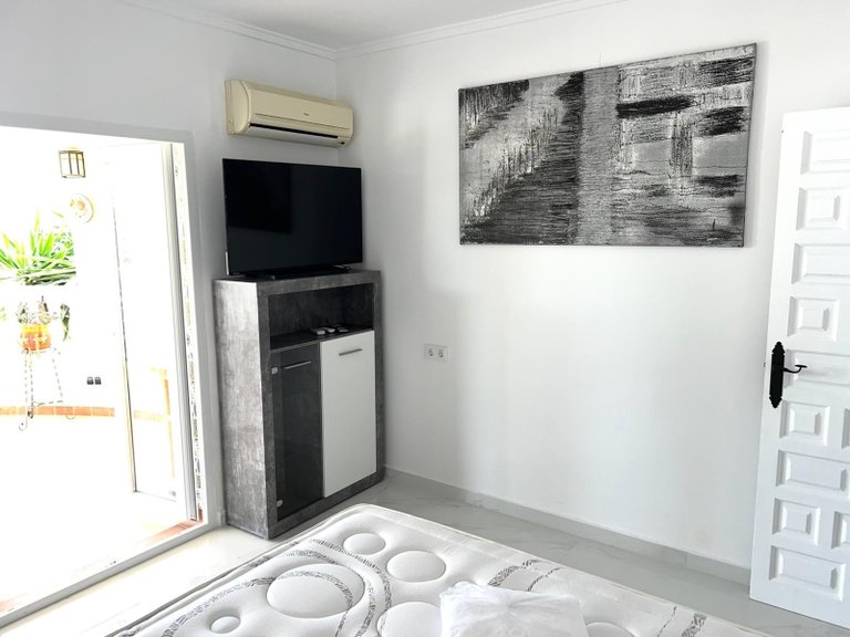 Villa for Sale in Torrevieja, Alicante 16