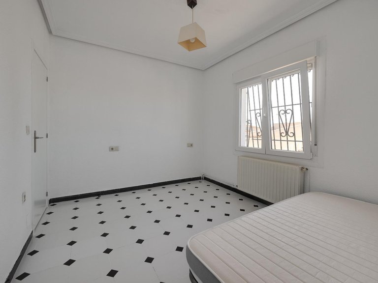 Villa for Sale in Torrevieja, Alicante 24