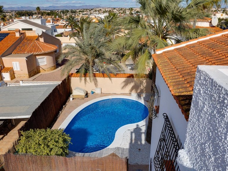 Villa for Sale in Torrevieja, Alicante 33