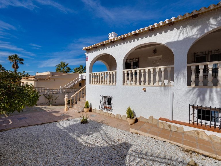 Villa for Sale in Torrevieja, Alicante 7