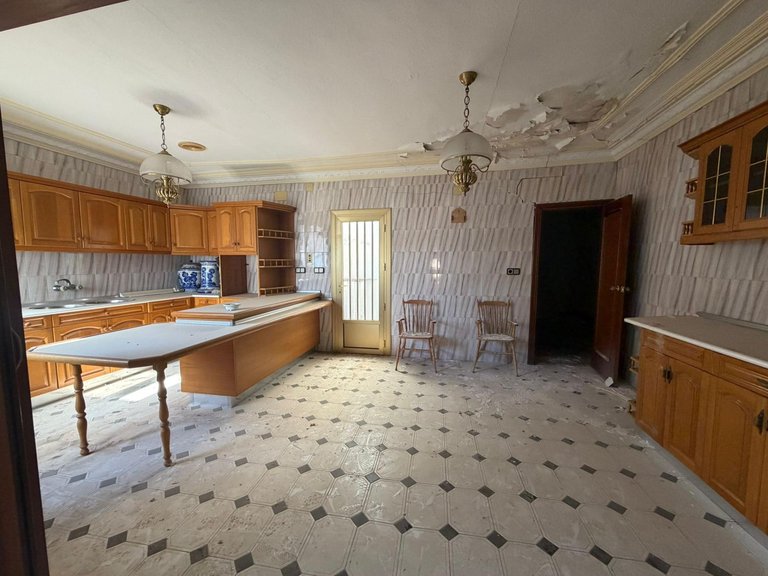 Villa for Sale in Dolores, Alicante 10