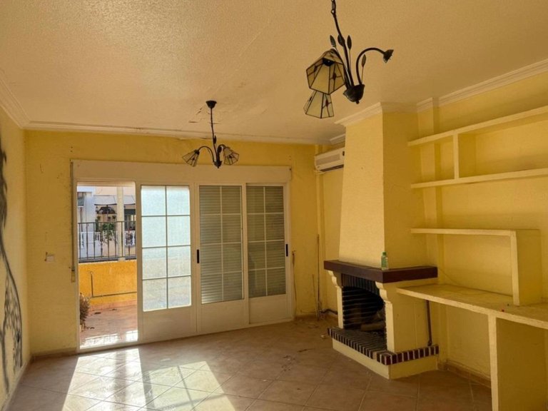 Villa for Sale in Dolores, Alicante 2