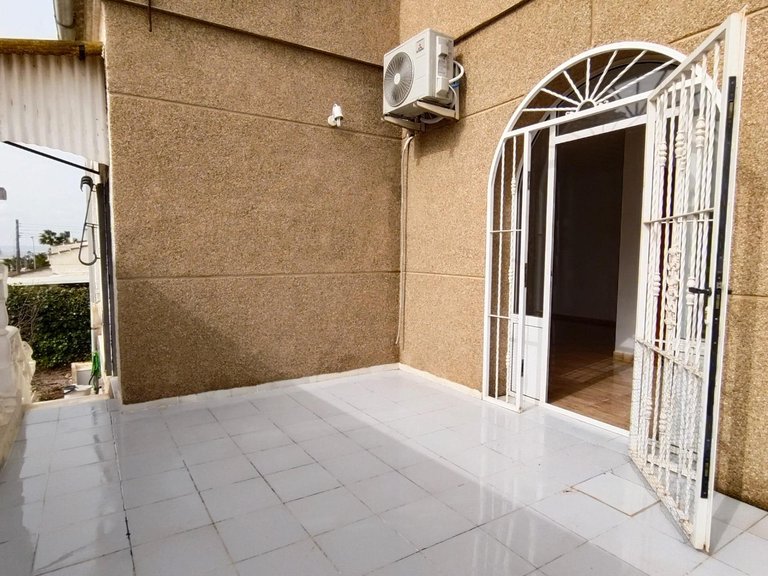 Villa for Sale in Torrevieja, Alicante 4