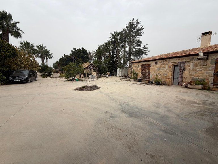Country House for Sale in San Miguel De Salinas, Alicante 1