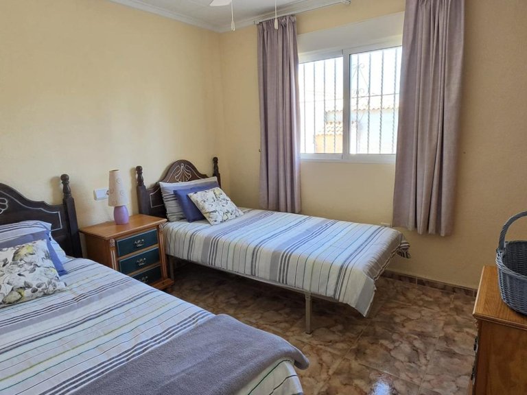 Villa for Sale in Torrevieja, Alicante 13