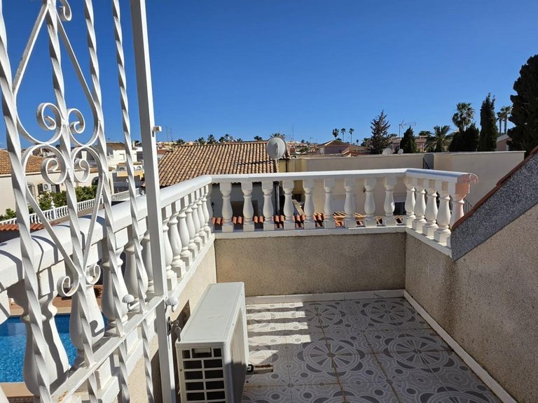 Villa for Sale in Torrevieja, Alicante 26