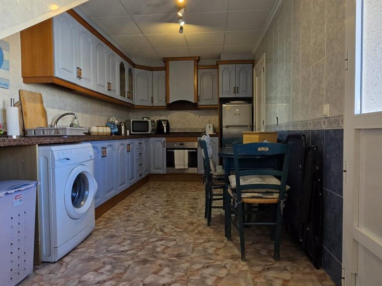 Villa for Sale in Torrevieja, Alicante 28