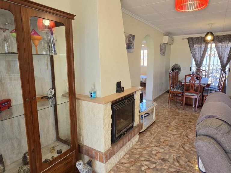 Villa for Sale in Torrevieja, Alicante 4