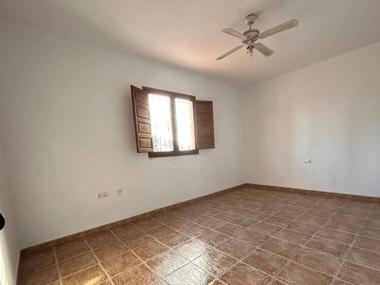 Country House for Sale in Catral, Alicante 11