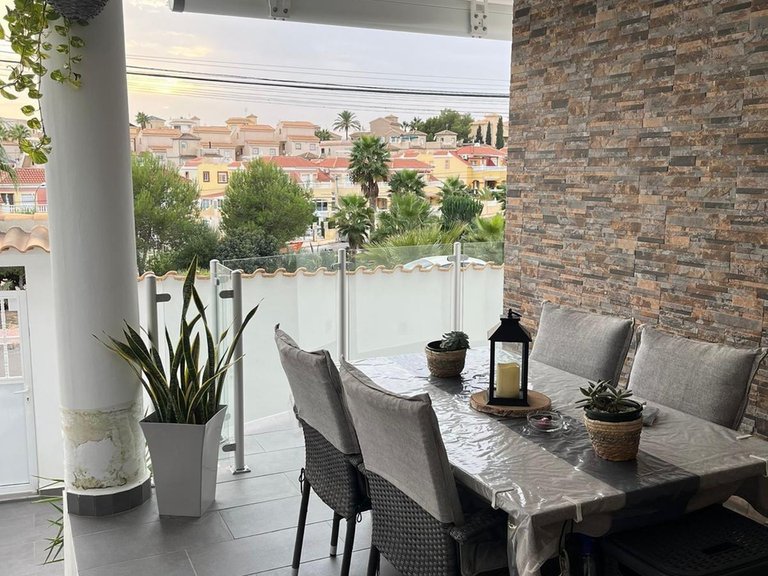 Villa for Sale in San Miguel De Salinas, Alicante 4