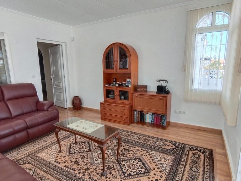 Villa for Sale in Torrevieja, Alicante 10