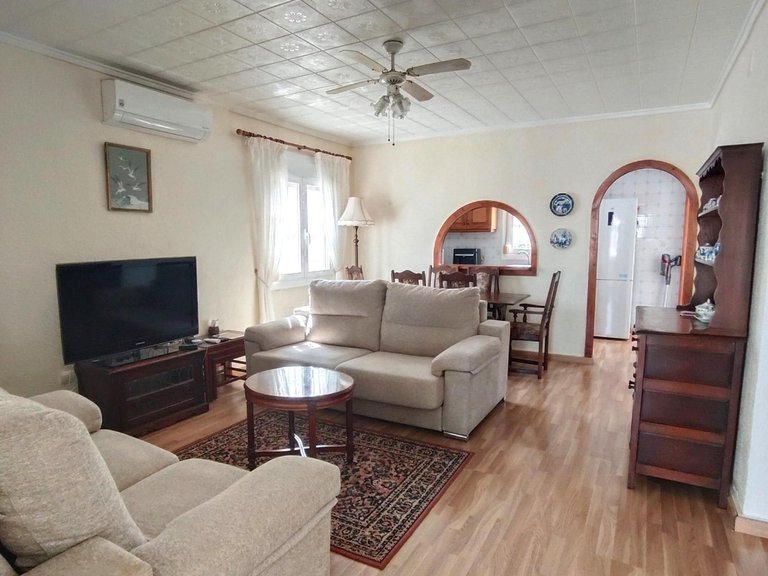 Villa for Sale in Torrevieja, Alicante 12