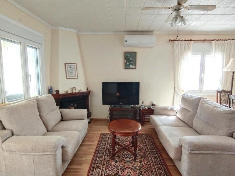 Villa for Sale in Torrevieja, Alicante 13