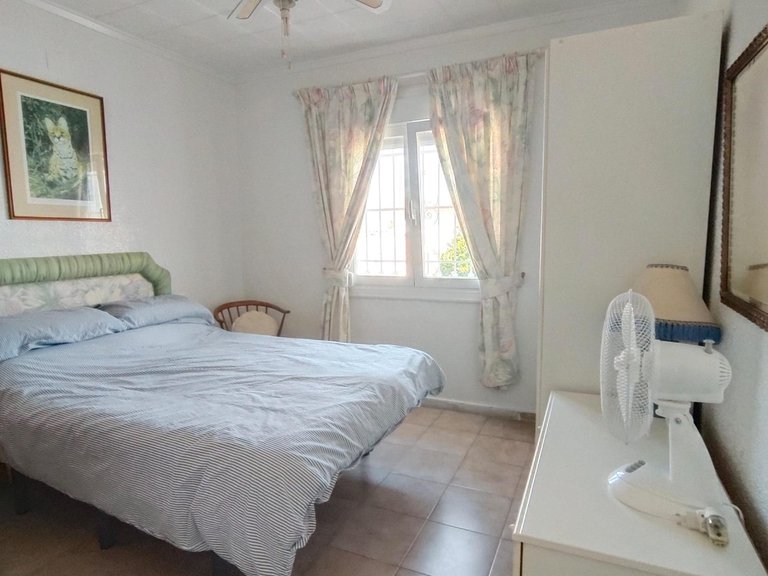 Villa for Sale in Torrevieja, Alicante 19