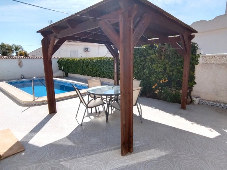 Villa for Sale in Torrevieja, Alicante 2