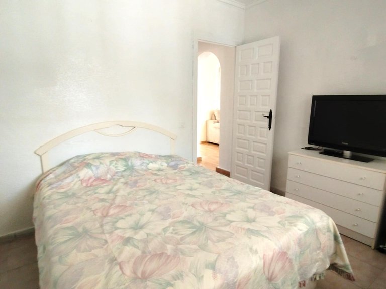 Villa for Sale in Torrevieja, Alicante 23