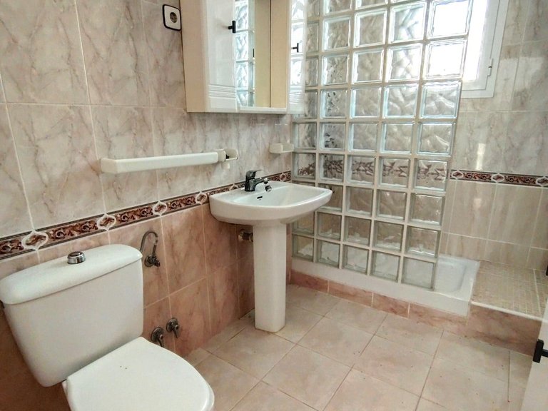 Town House for Sale in Torrevieja, Alicante 17