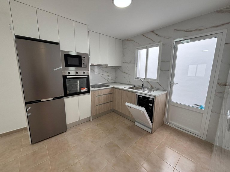 Villa for Sale in Torrevieja, Alicante 12