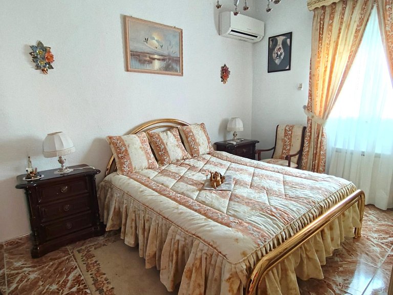 Villa for Sale in Torrevieja, Alicante 34