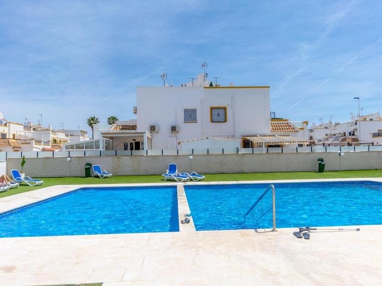 Town House for Sale in Torrevieja, Alicante 38