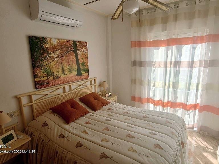 Villa for Sale in Torrevieja, Alicante 14