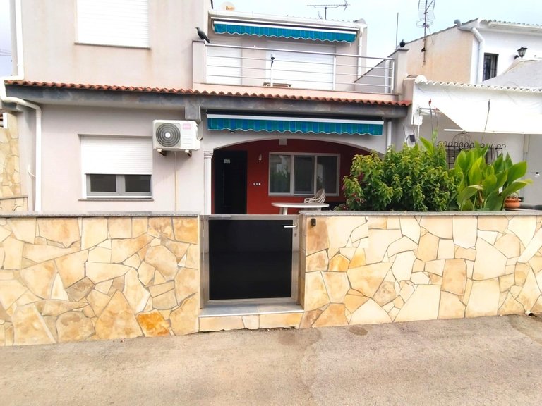 Villa for Sale in Torrevieja, Alicante 1