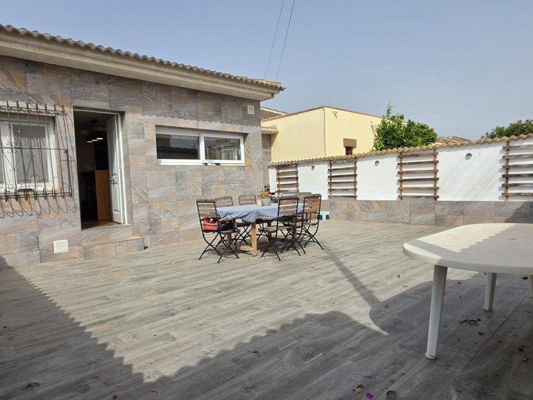 Villa for Sale in Torrevieja, Alicante 1